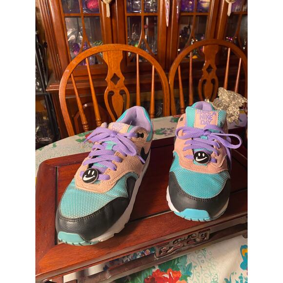 NIKE Air Max 1 Have a Nike day Multicolor YOUTH 7 WMNS 8.5 EUC Smiley toe charms - Picture 2 of 16